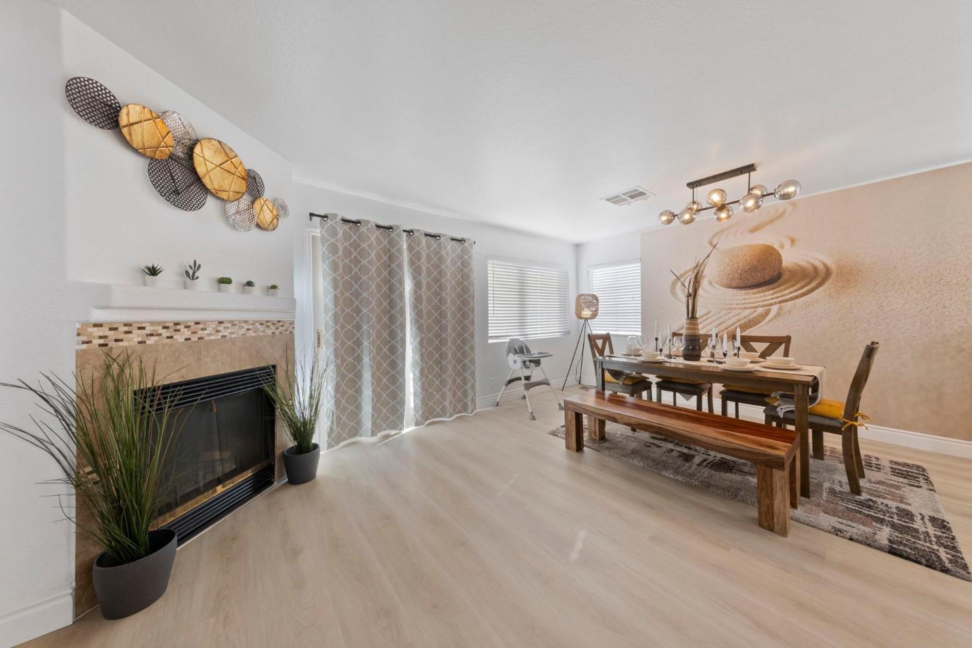 Zen - A Home Away From Home And In Heart Of Las Vegas Kültér fotó